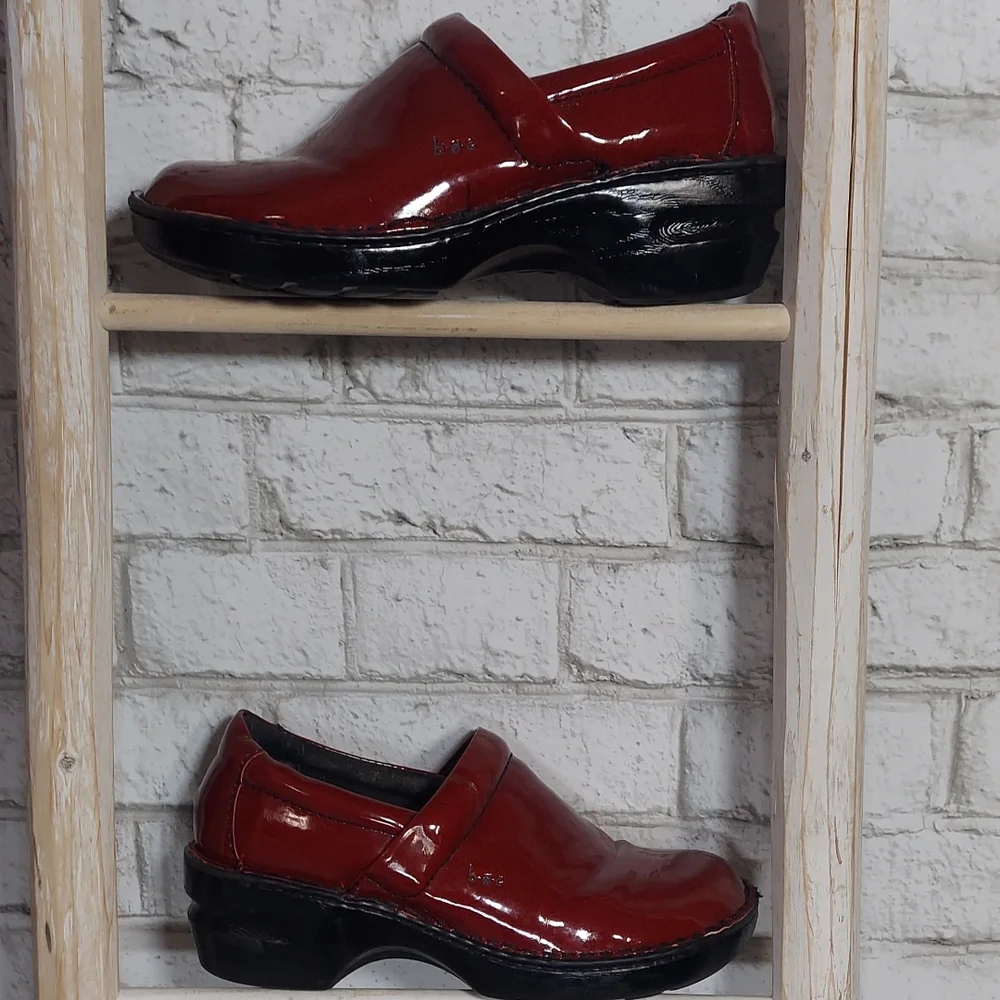 BOC Born Concept red patent leather clogs - Picture 1 of 5